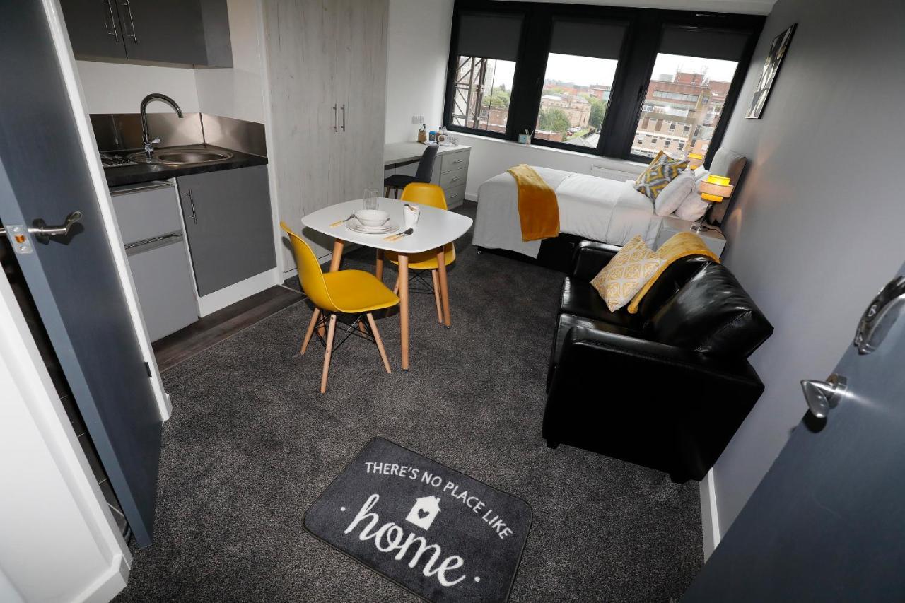 The Studios24 Wolverhampton Eksteriør bilde